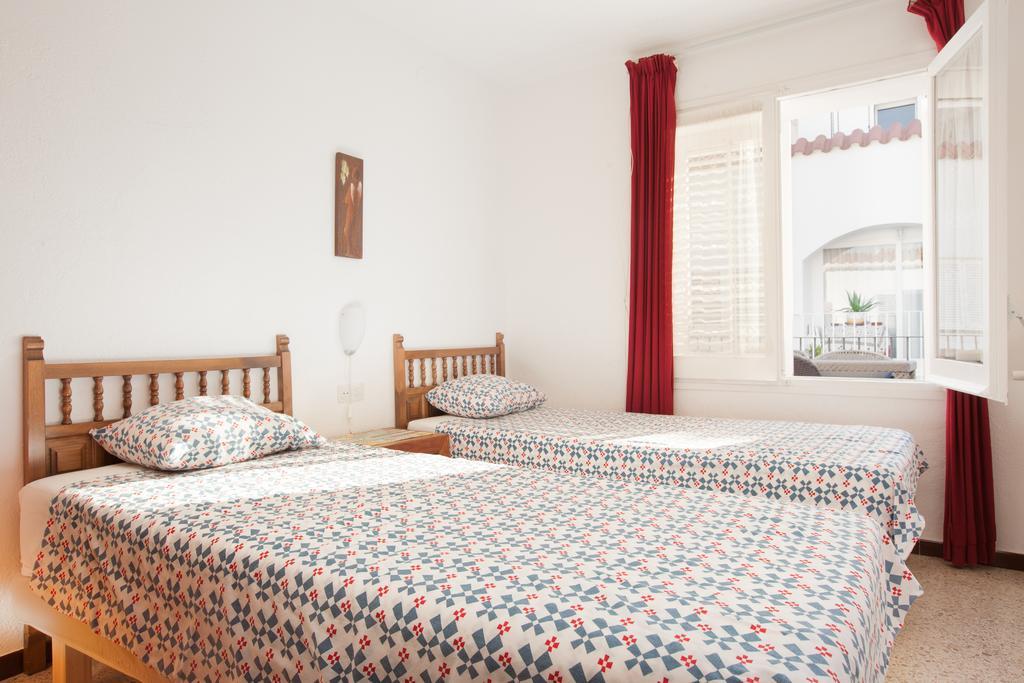 Akira Flats Cadaques Apartments Eksteriør bilde